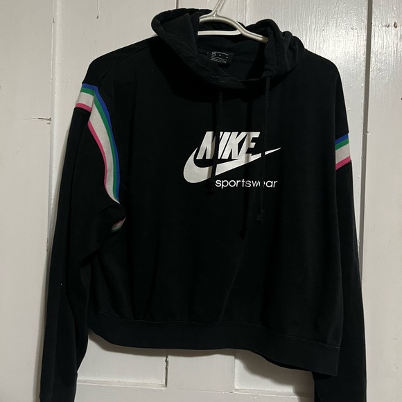 Nike sweater - Picture 1 of 1